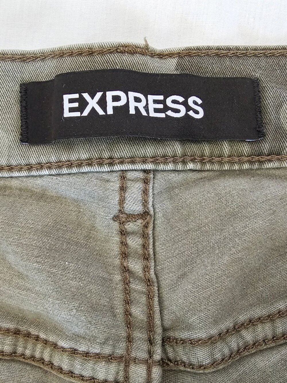 Express Camo Green Bermuda Shorts - Picture 3 of 7